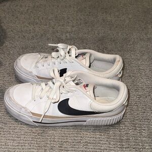 Nike White and Tan Sneakers with Black Accents